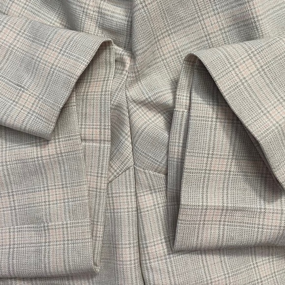 Ann Taylor Factory Pale Beige Gray Pink Plaid Dress Pants High Rise 6 Career - Picture 14 of 16